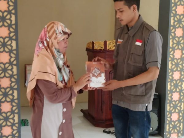 Pentasyarufan Al Qur'an oleh Lazis NU Cilacap